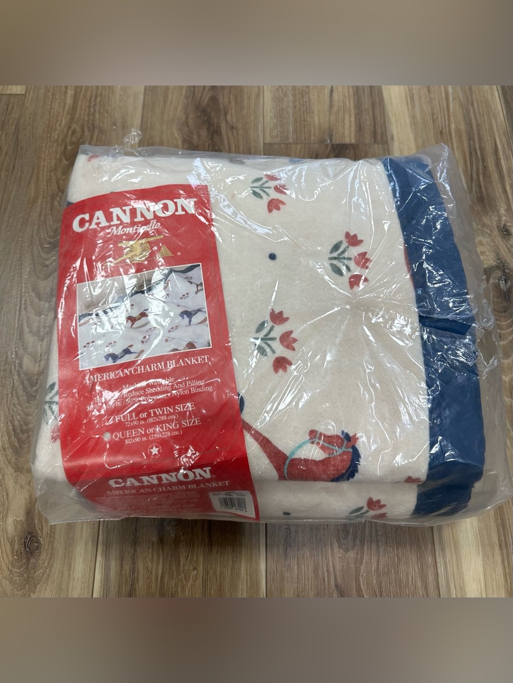 Vintage Cannon American Charm Blanket Rocking Horse Tulips USA Made, Queen King
